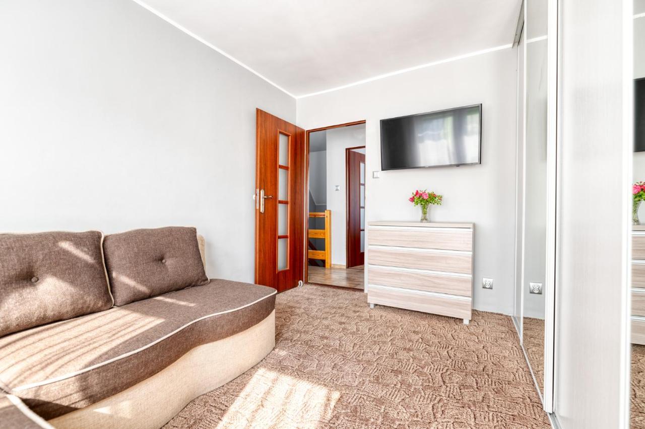 Apartament Arturro Z Ogrodkiem Шклярска Поремба Екстериор снимка